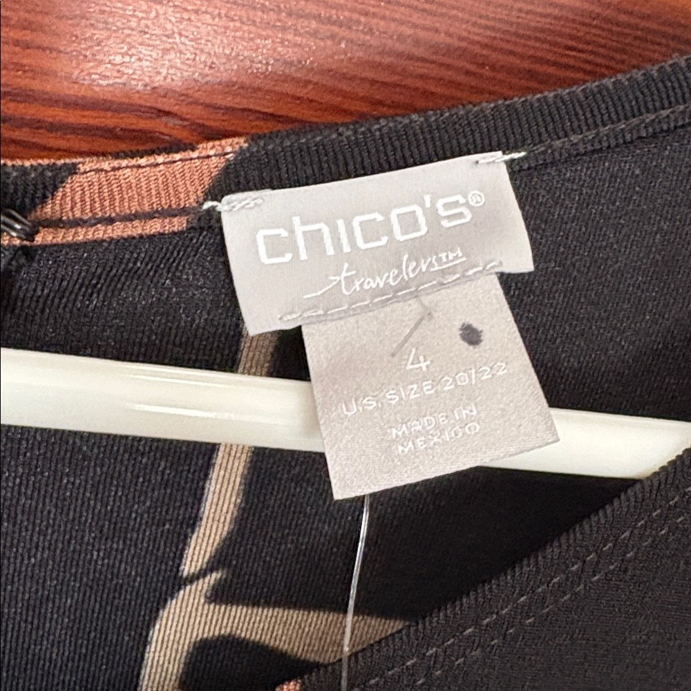 Chicos Jumpsuit NWT Size 4 Travelers 3/4 Sleeve - Picture 3 of 9